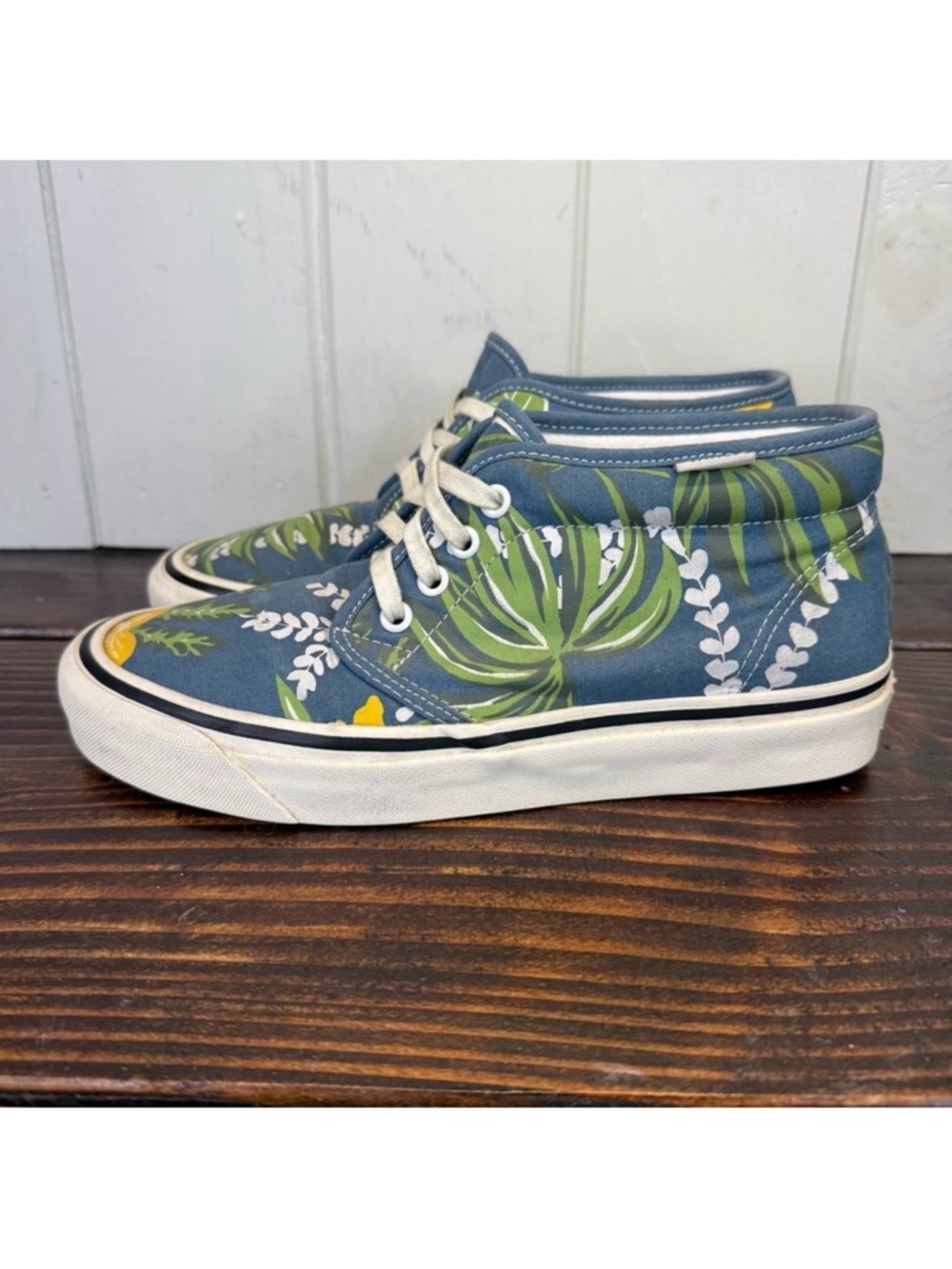Vans Style 49 Tropical Print Mid Sneakers – Women’s 9.5 / Men’s 8